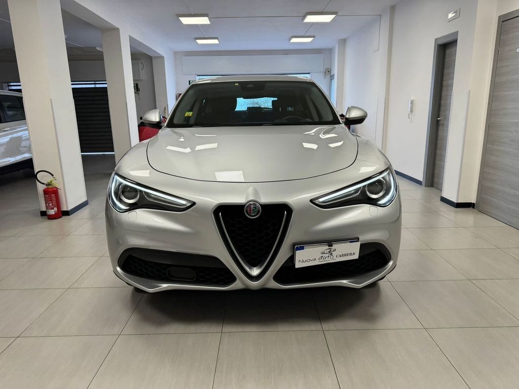 Alfa Romeo Stelvio 2019