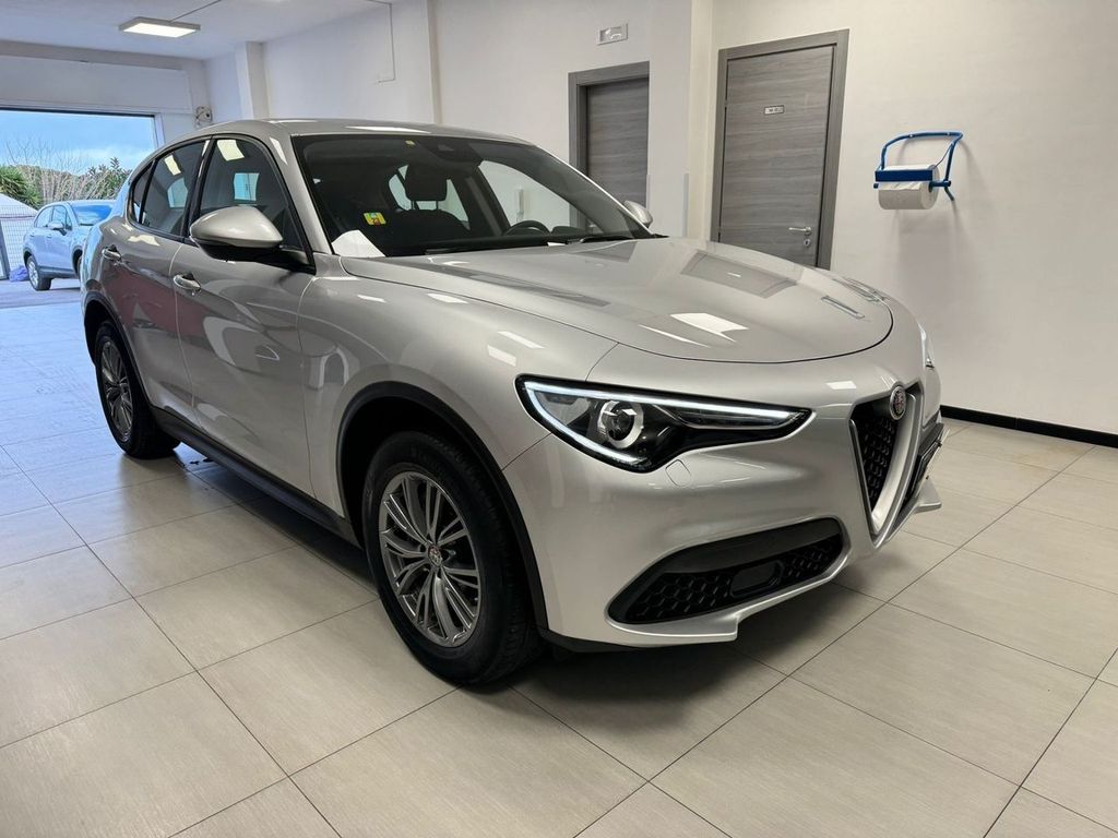 Alfa Romeo Stelvio 2019