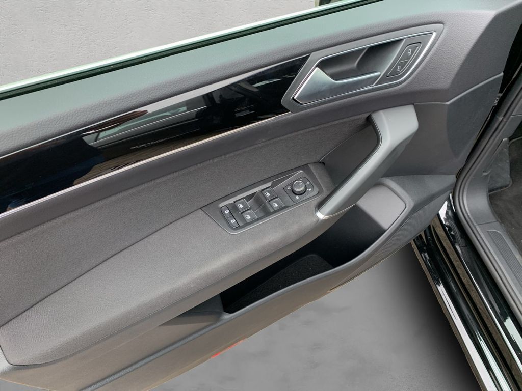 Volkswagen Touran 2025