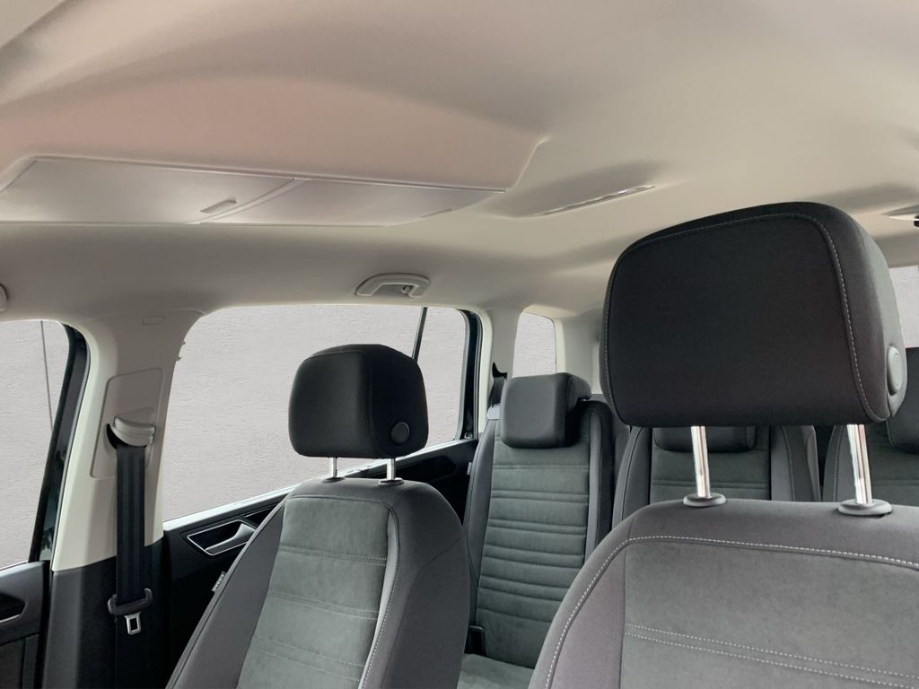 Volkswagen Touran 2025