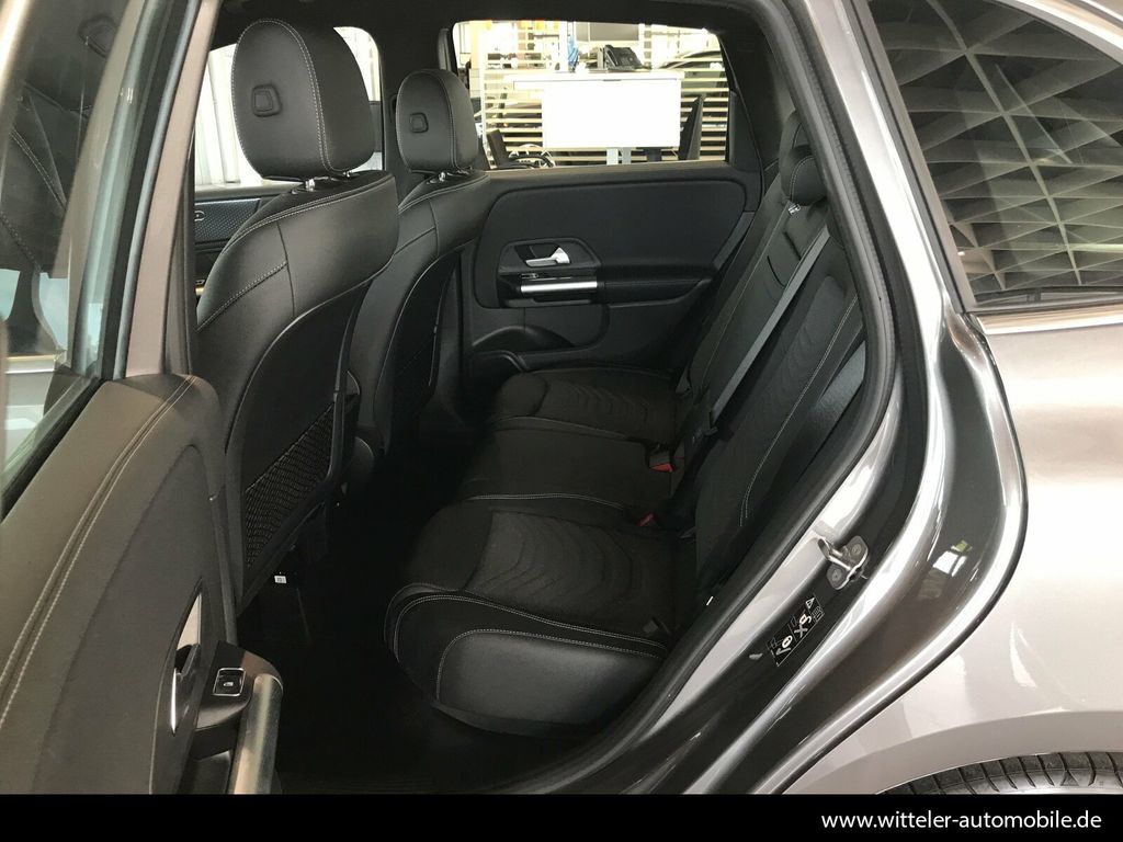 Mercedes-Benz B 180 2024