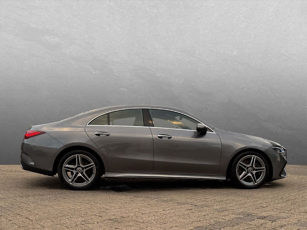 Mercedes-Benz CLA 200 2024