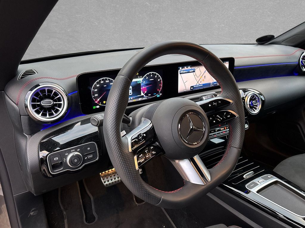 Mercedes-Benz CLA 200 2024