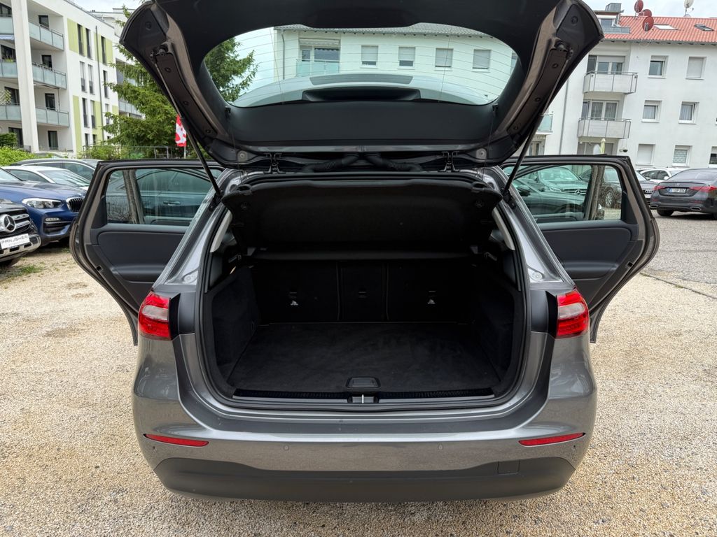 Mercedes-Benz B 200 2021