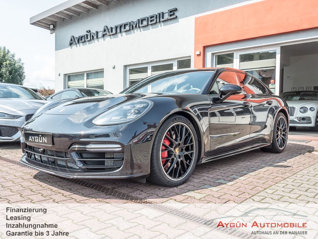 Porsche Panamera 2019