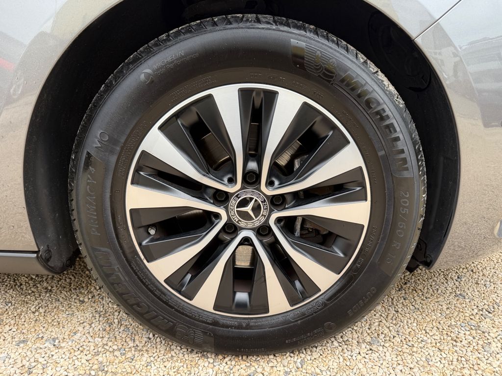 Mercedes-Benz B 200 2021