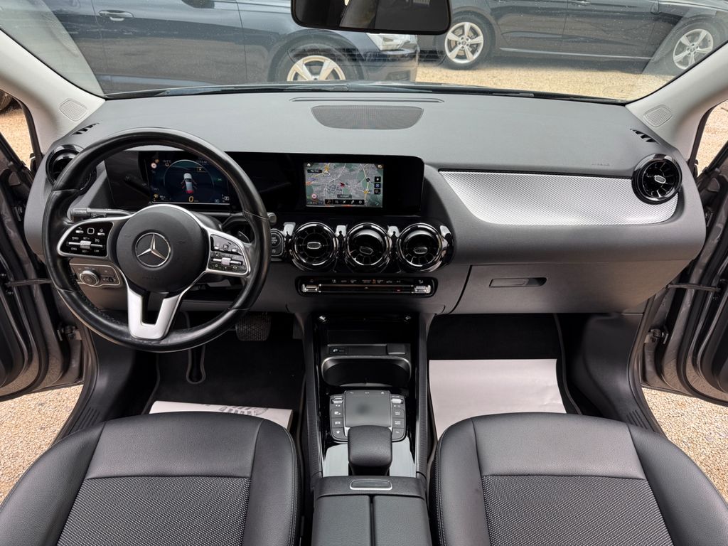 Mercedes-Benz B 200 2021