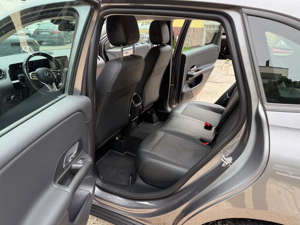 Mercedes-Benz B 200 2021