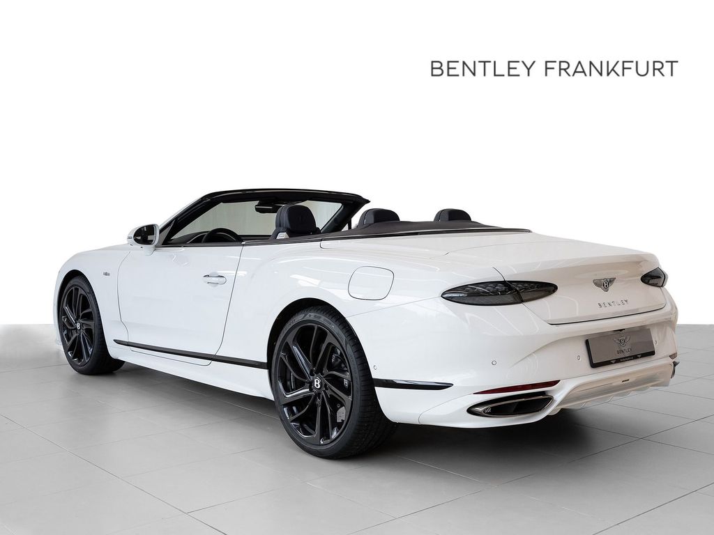 Bentley Continental GTC 2024