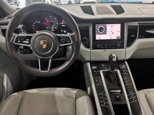 Porsche Macan 2017