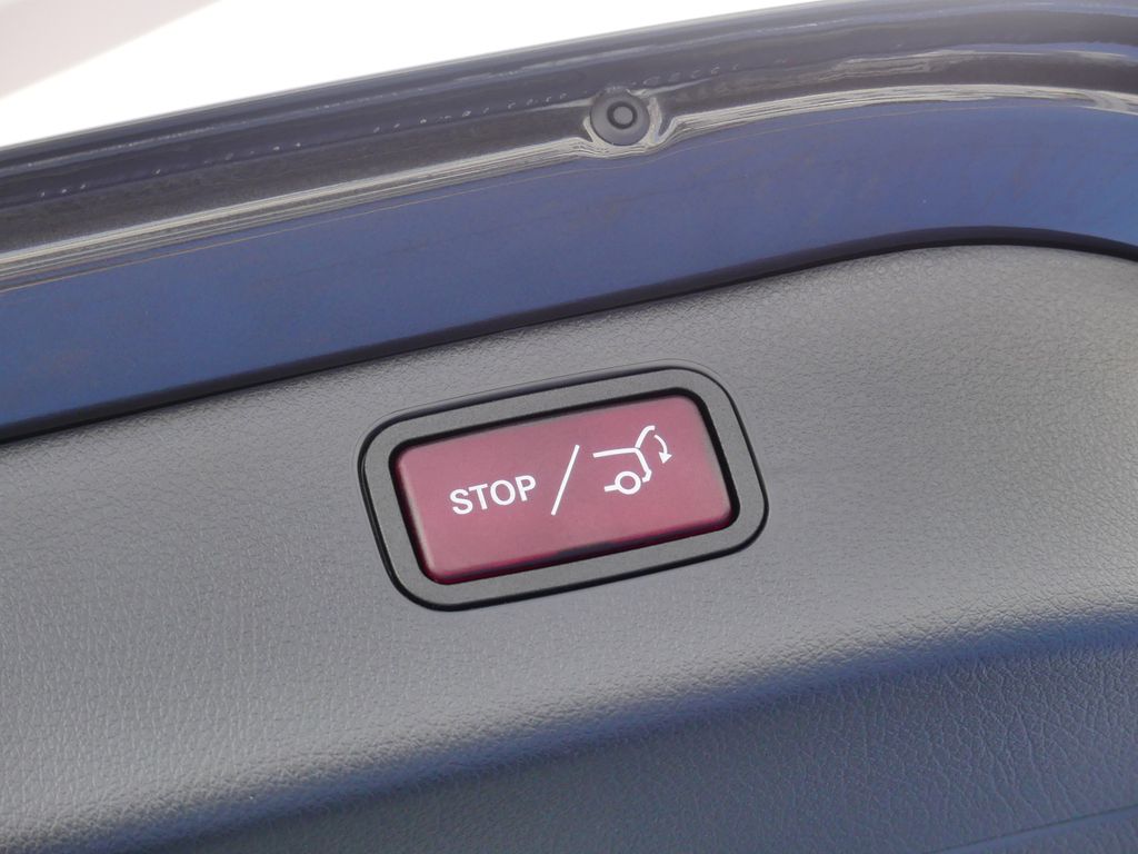 Mercedes-Benz C 200 2024