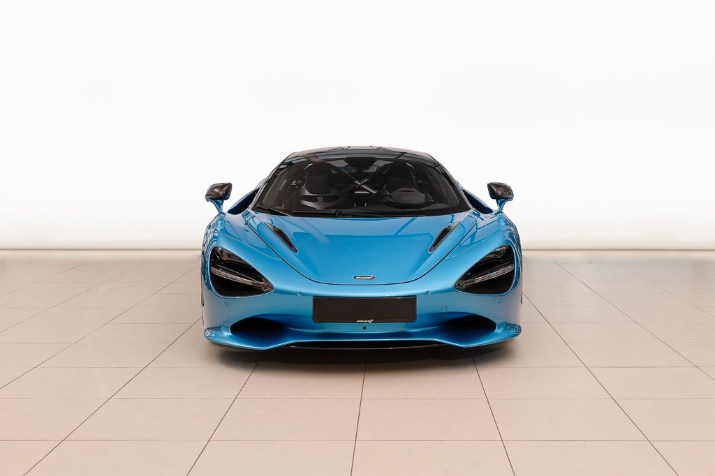 McLaren 750S 2023