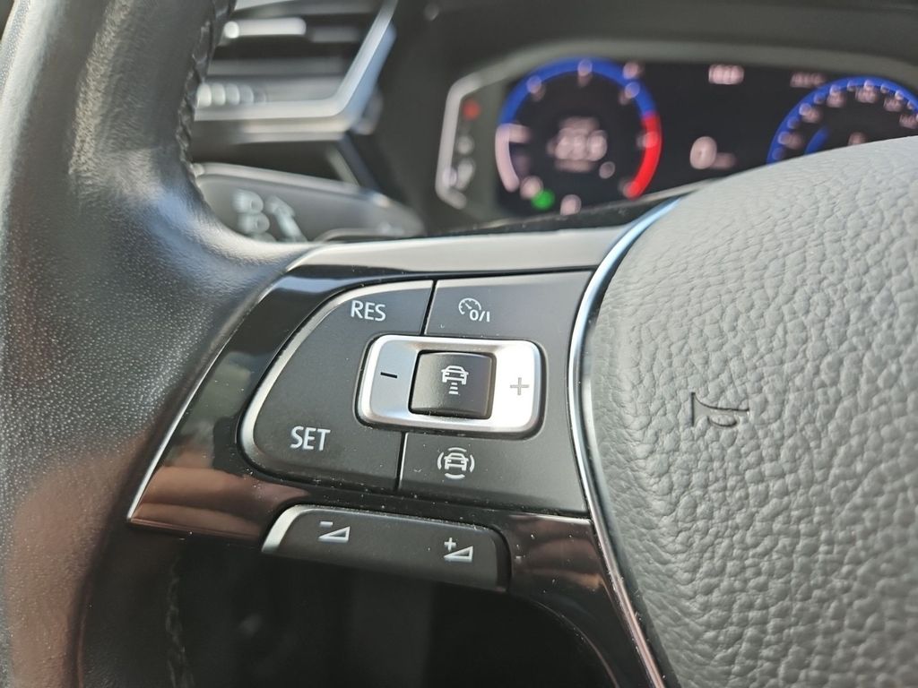 Volkswagen Touran 2021