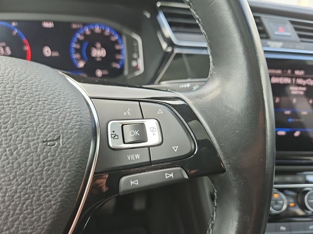 Volkswagen Touran 2021