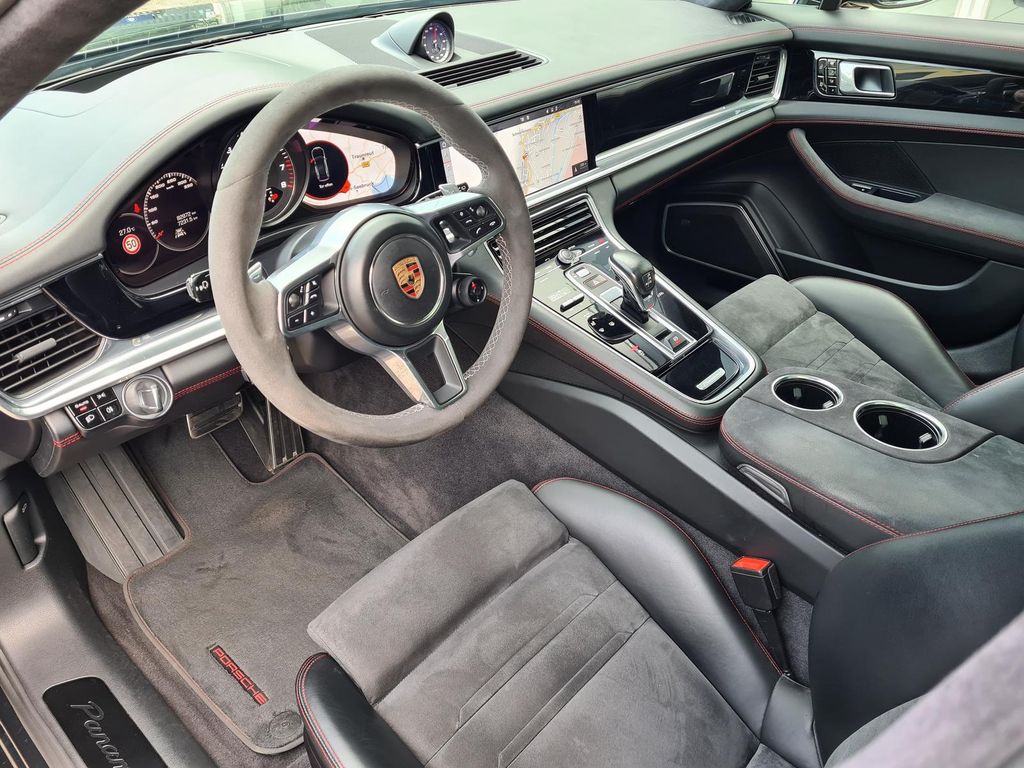 Porsche Panamera 2020