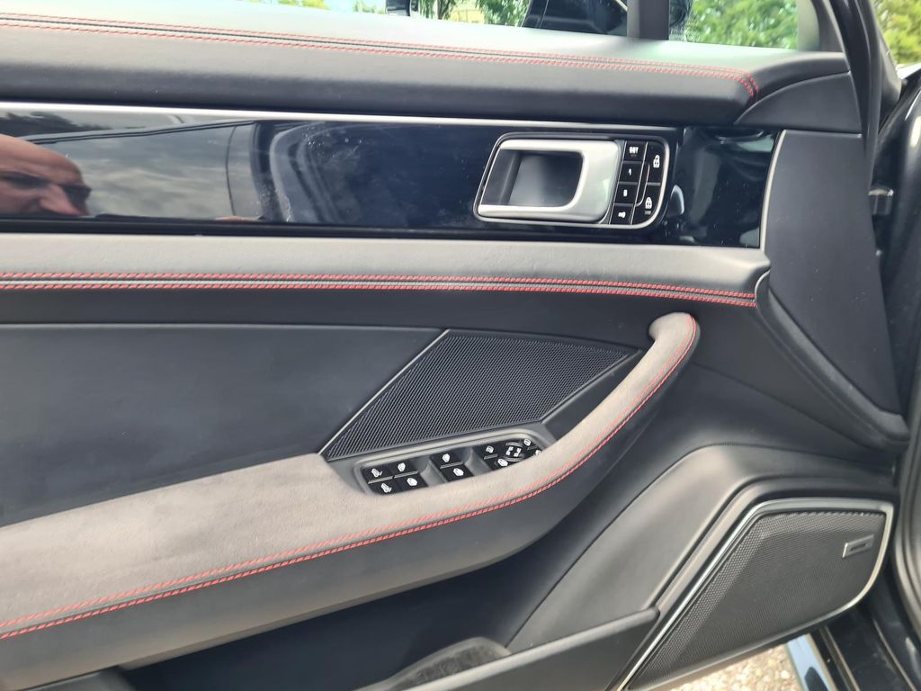 Porsche Panamera 2020