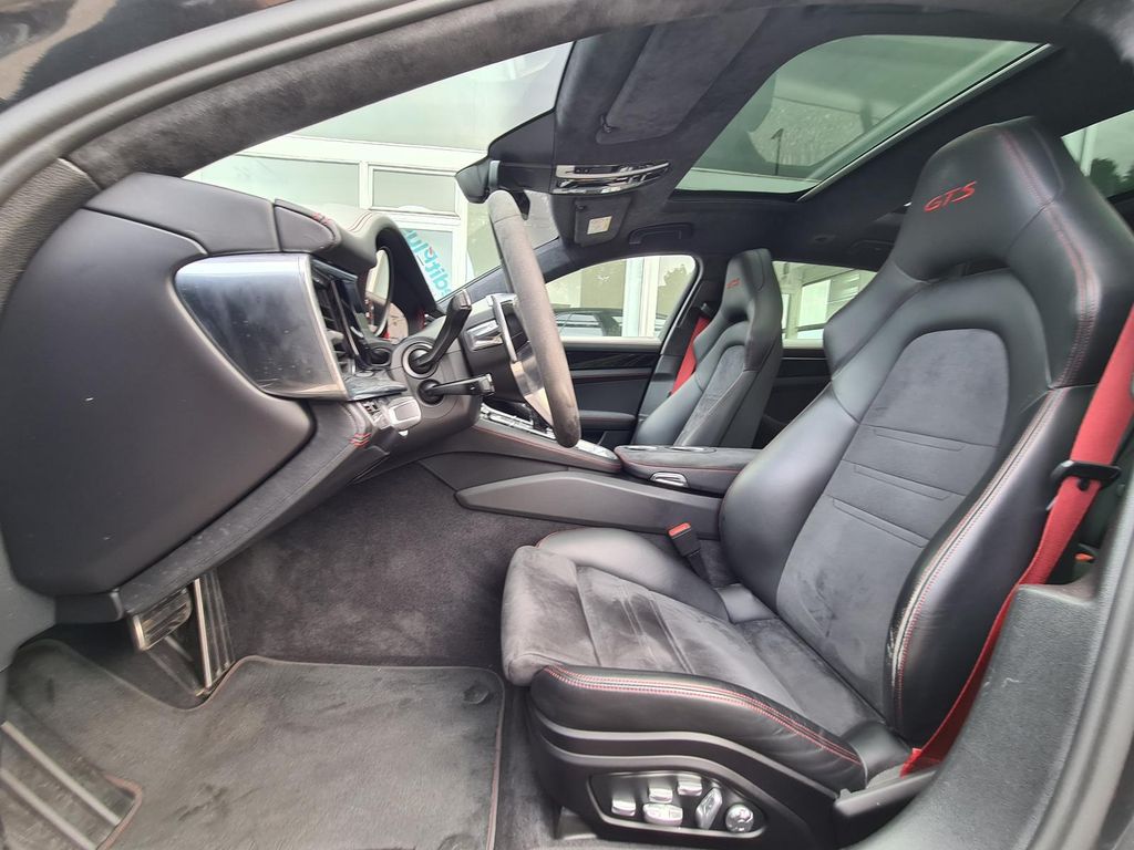 Porsche Panamera 2020