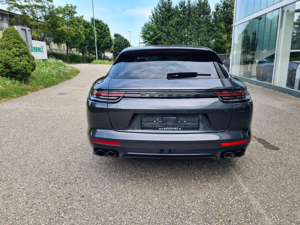 Porsche Panamera 2020