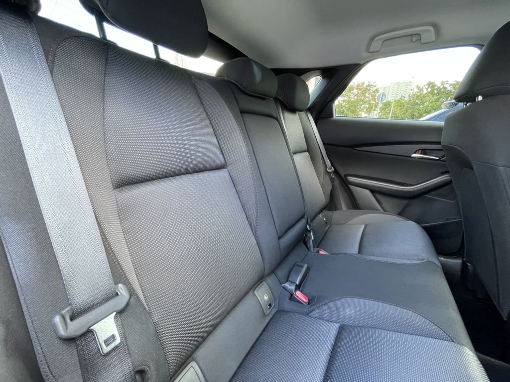 Mazda CX-30 2025