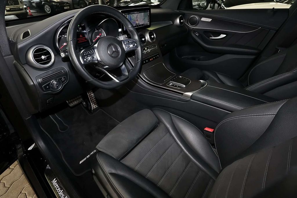 Mercedes-Benz GLC 300 2021