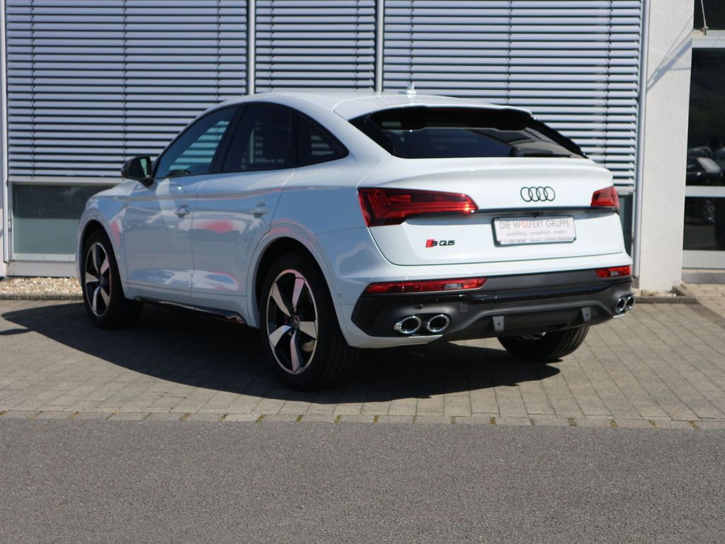 Audi SQ5 2022