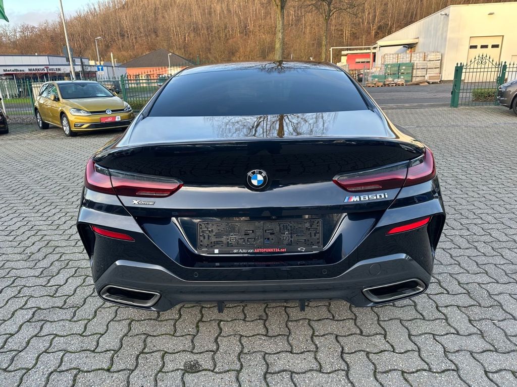 BMW M850 2022