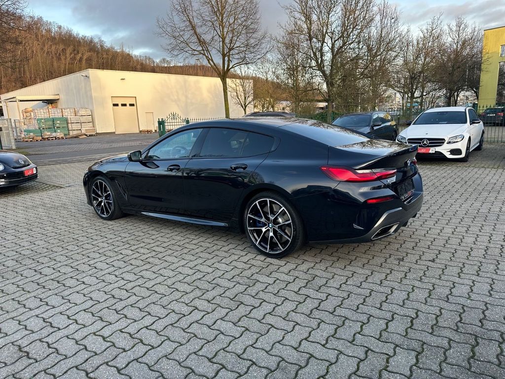 BMW M850 2022
