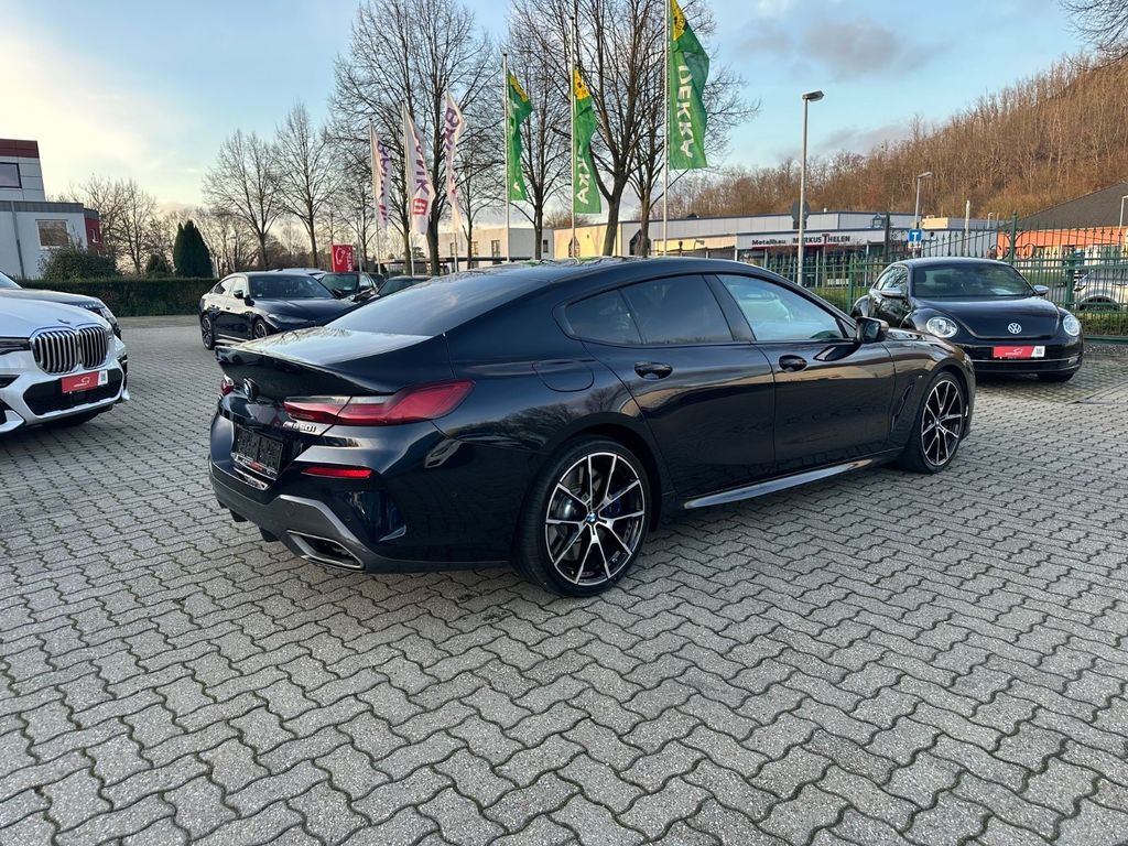 BMW M850 2022