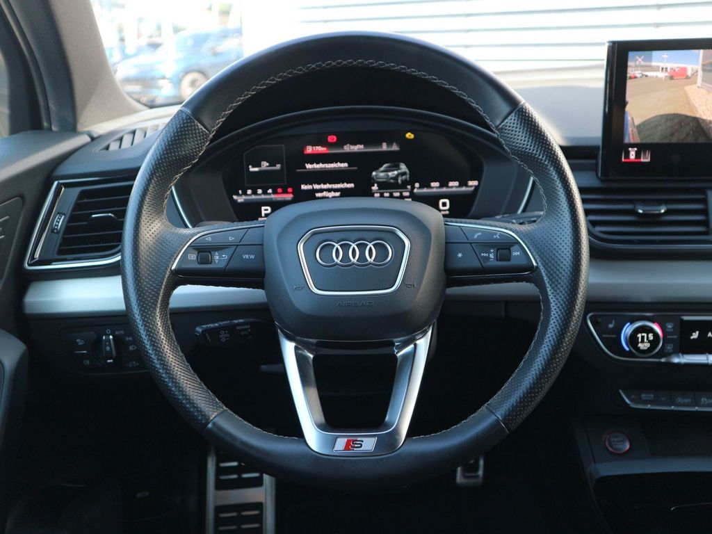 Audi SQ5 2022