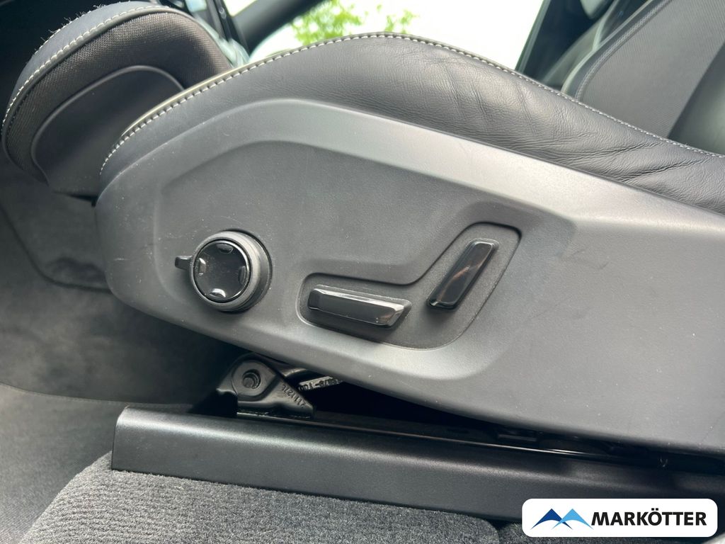 Volvo XC60 2022