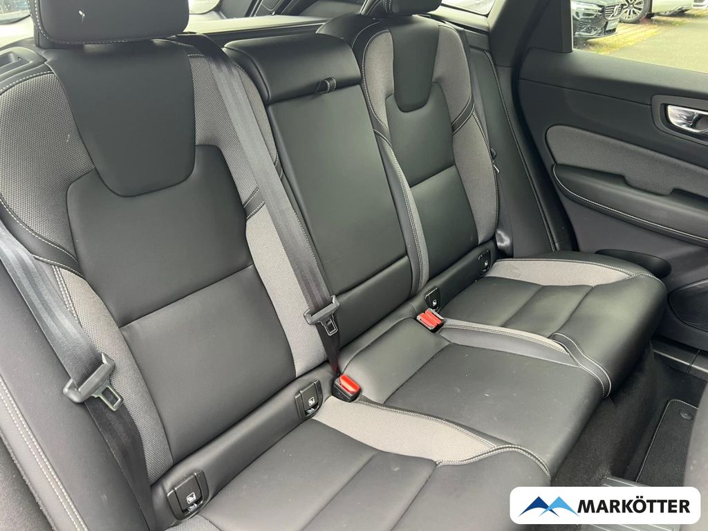 Volvo XC60 2022