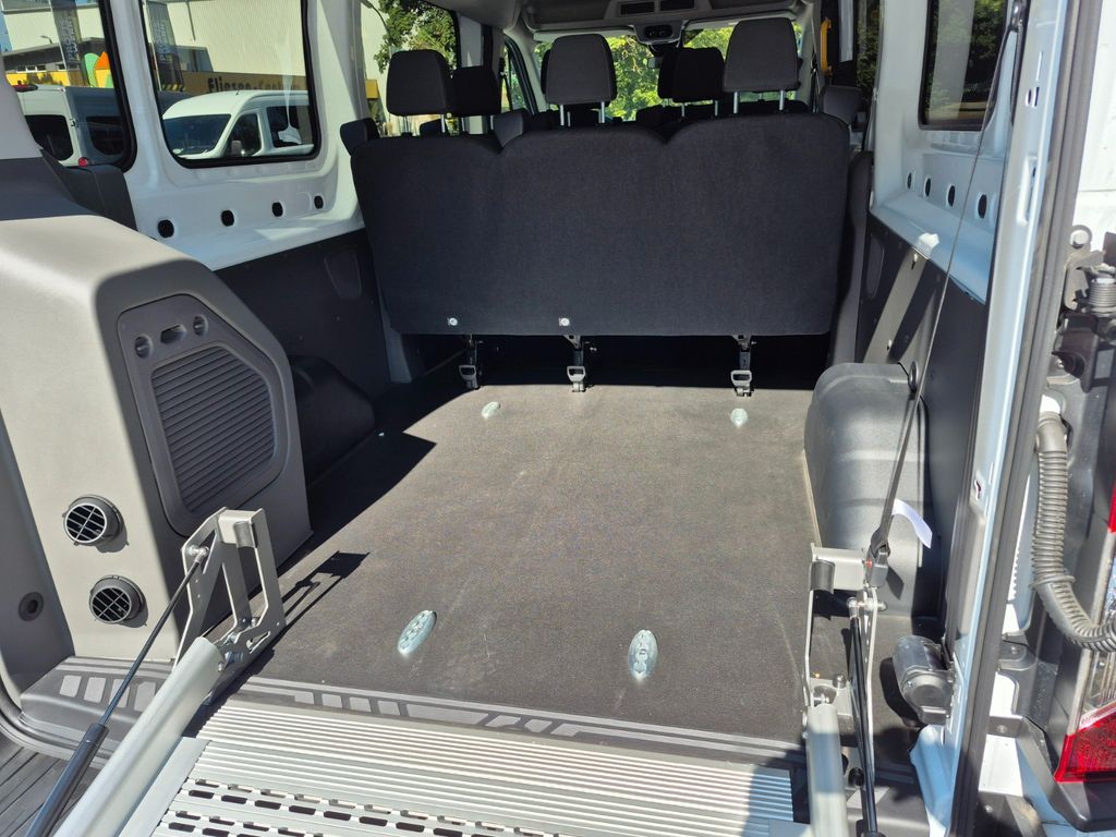Ford Transit 2024