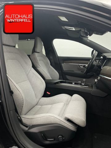 Volvo V90 Cross Country 2022