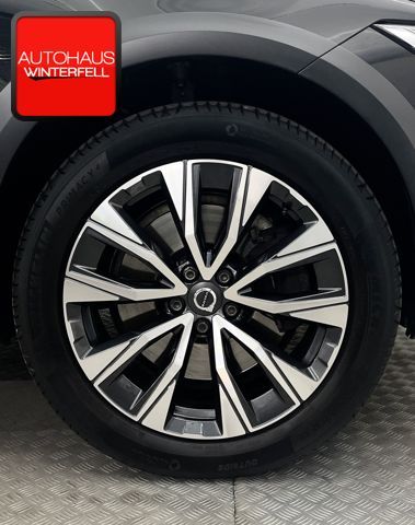 Volvo V90 Cross Country 2022