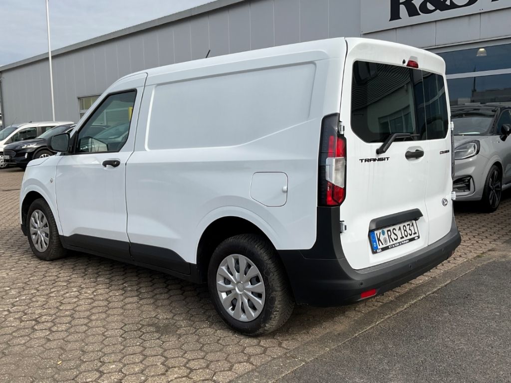 Ford Transit Courier 2024