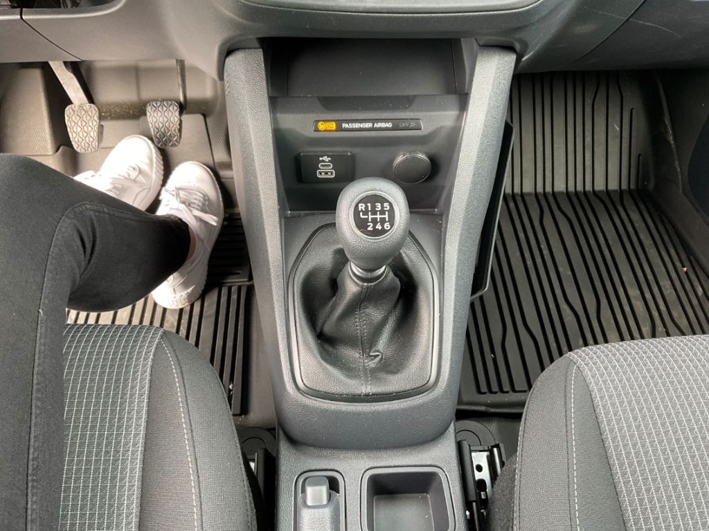 Ford Transit Courier 2024