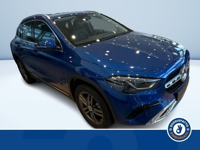 Mercedes-Benz GLA 200 2025