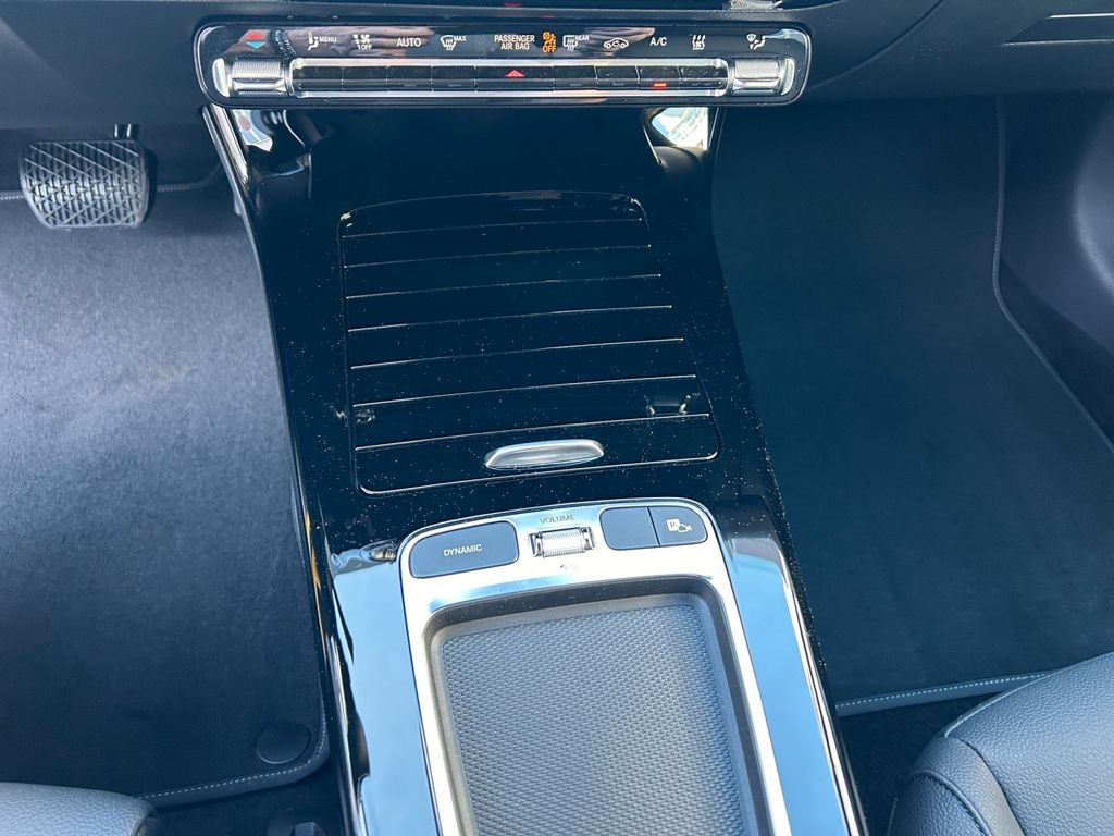 Mercedes-Benz A 250 2024