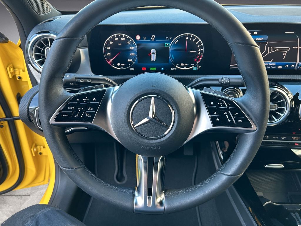 Mercedes-Benz A 250 2024