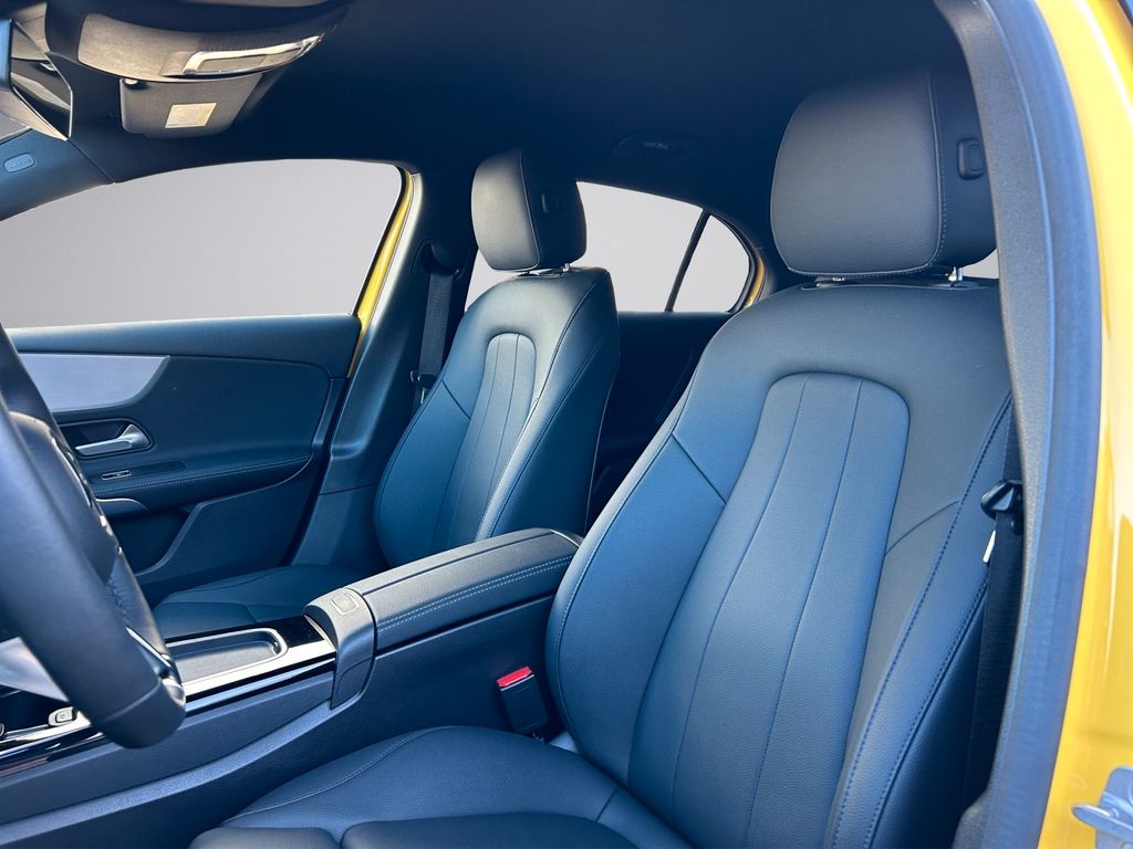 Mercedes-Benz A 250 2024