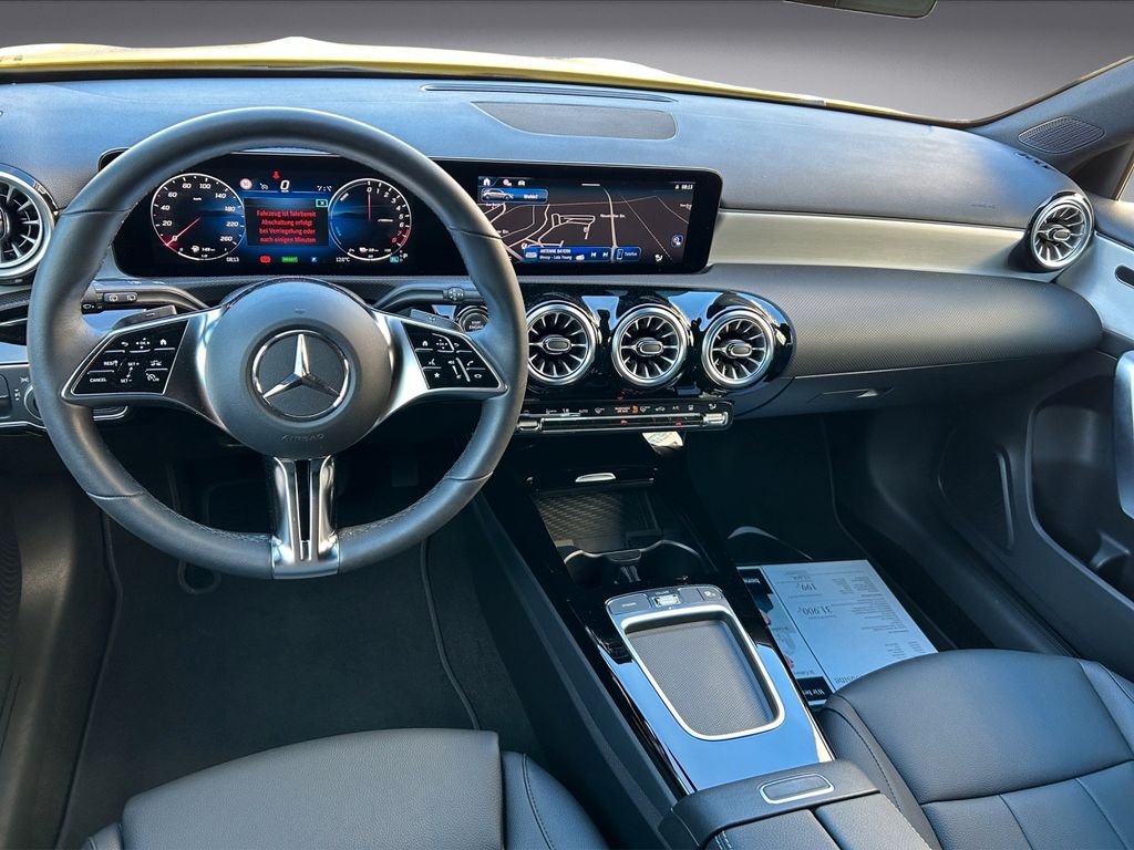 Mercedes-Benz A 250 2024