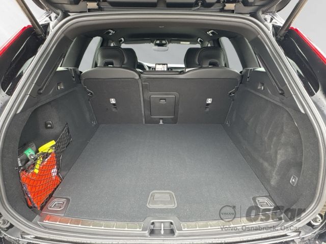 Volvo XC60 2025