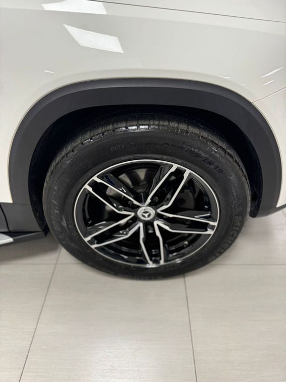 Mercedes-Benz GLB 200 2020