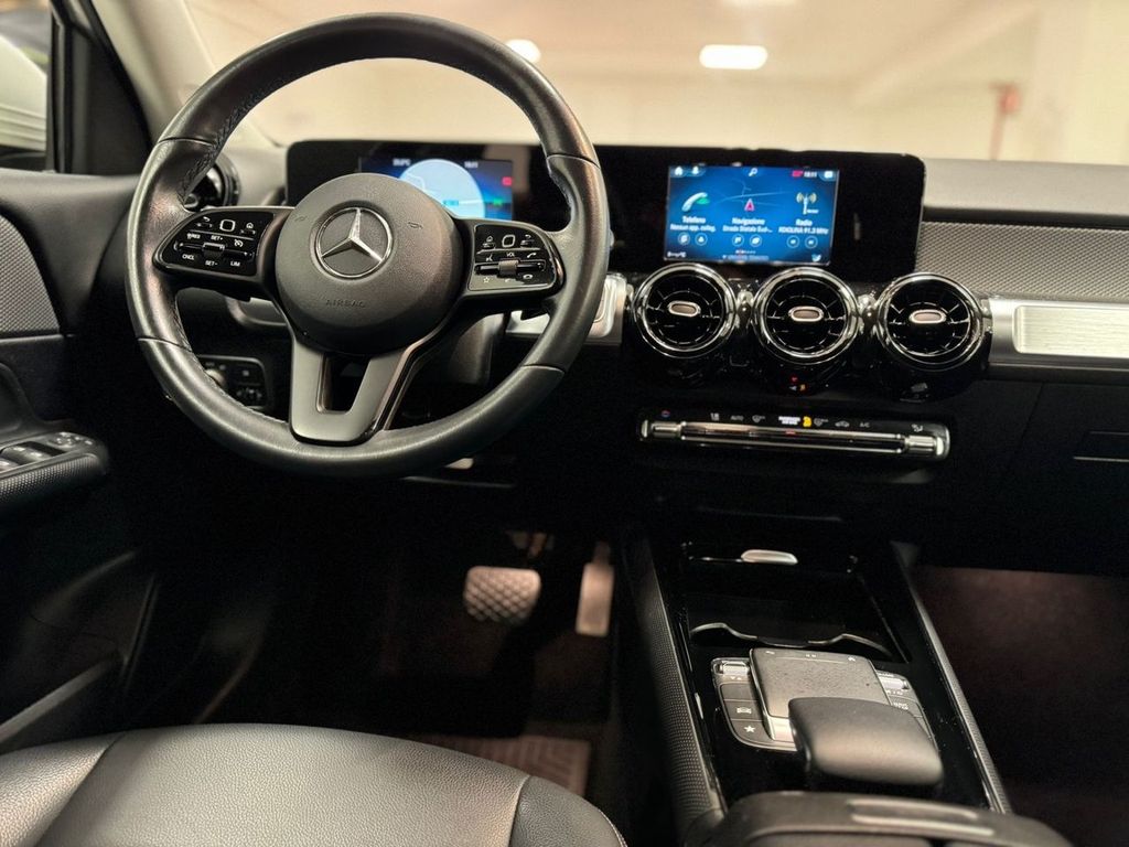 Mercedes-Benz GLB 200 2020