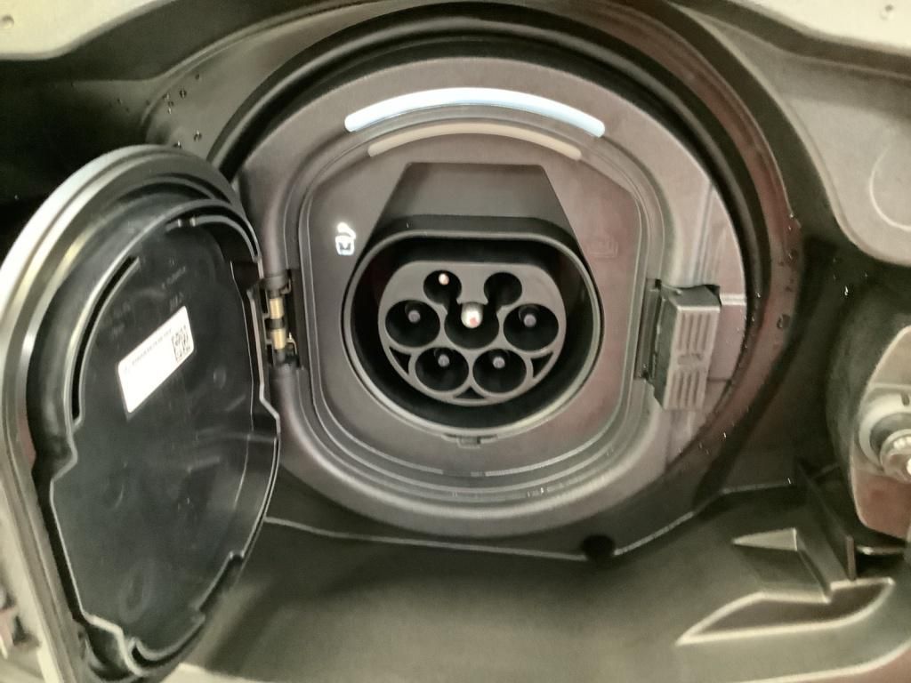 Mercedes-Benz GLC 300 2024
