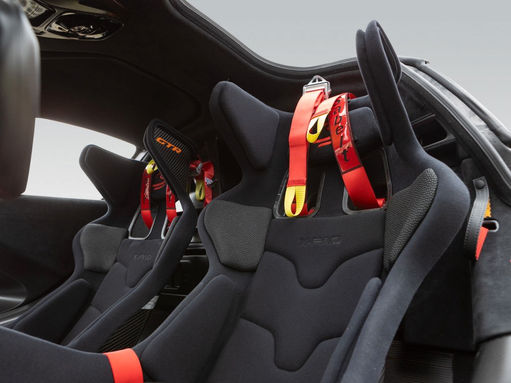 McLaren Senna GTR 2019