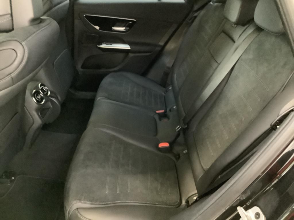 Mercedes-Benz GLC 300 2024