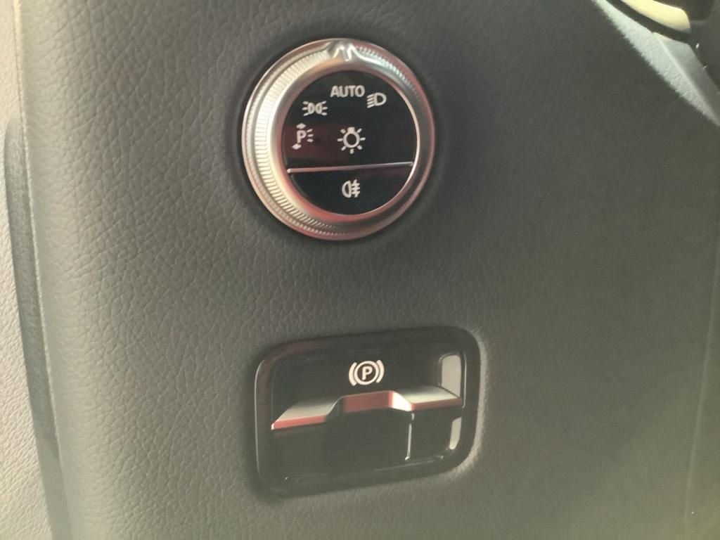 Mercedes-Benz GLC 300 2024