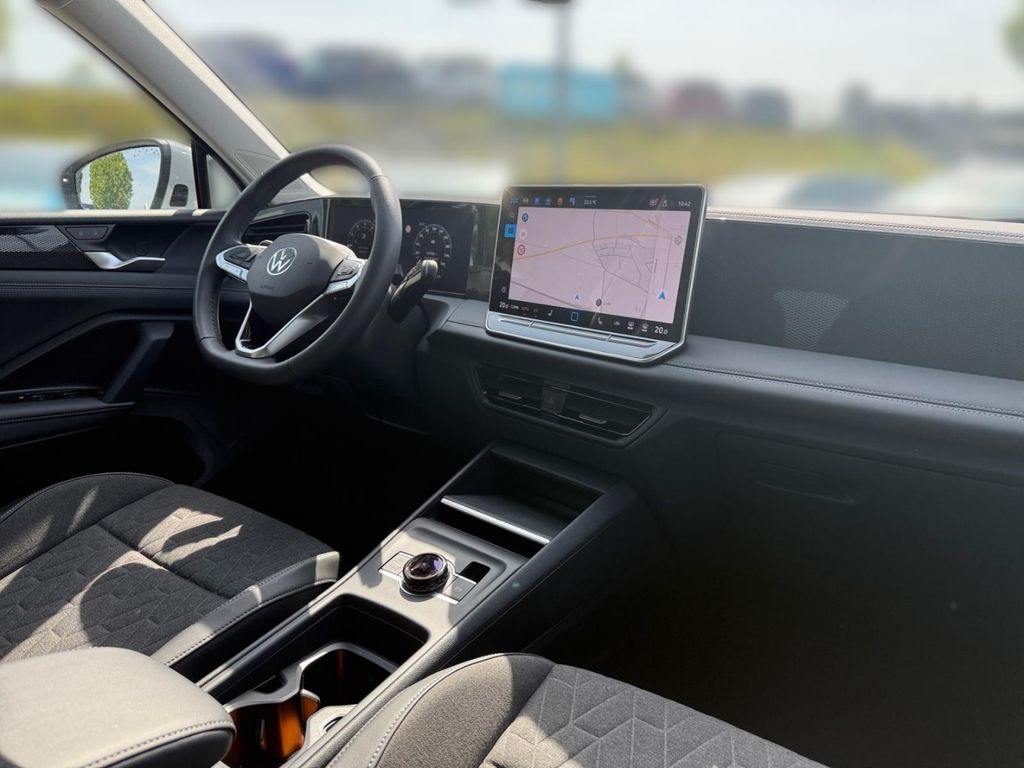 Volkswagen Tiguan 2024