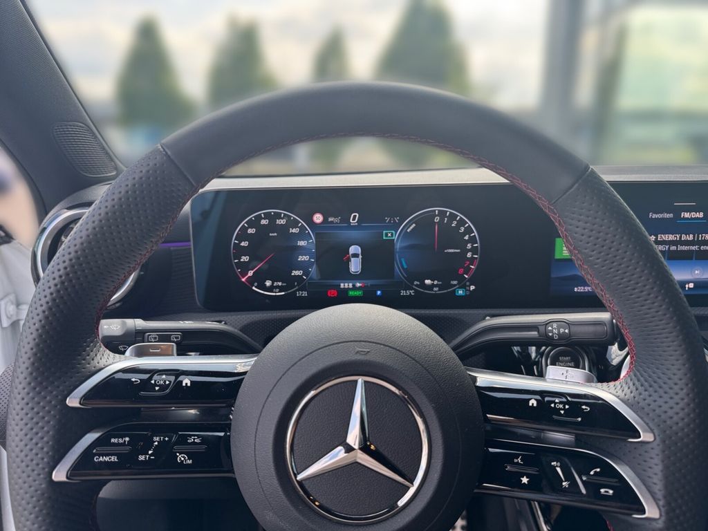 Mercedes-Benz A 250 2025